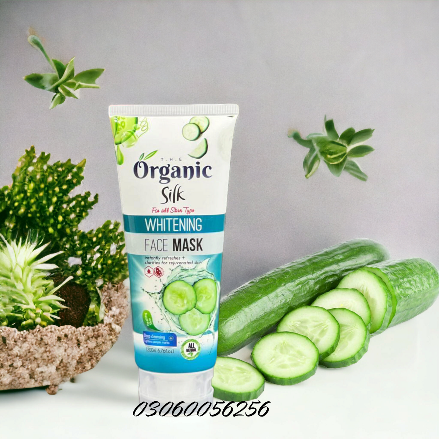 Organic Silk Whitening Fruit Facial