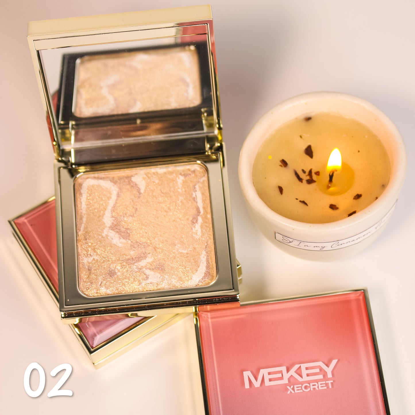 Mekeyxecret Glow Highlighter